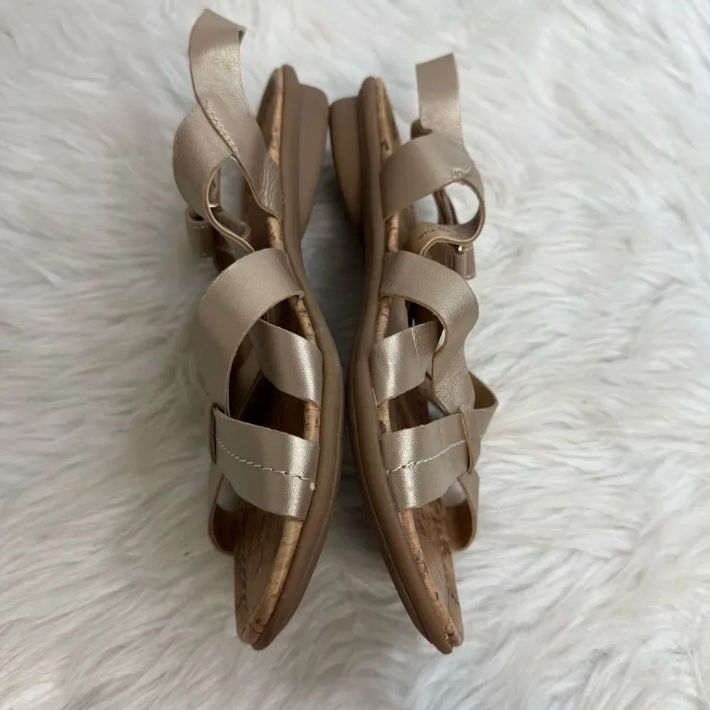 NATURALIZER Gold Strappy Sandals‎